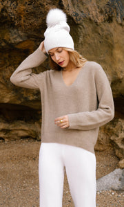 Cable-Knit Cashmere Beanie