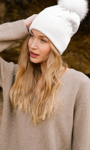 Cable-Knit Cashmere Beanie