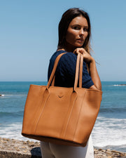 Madame Tote Bag in Leather