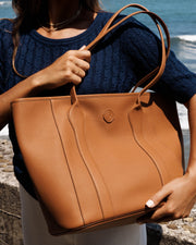 Madame Tote Bag in Leather
