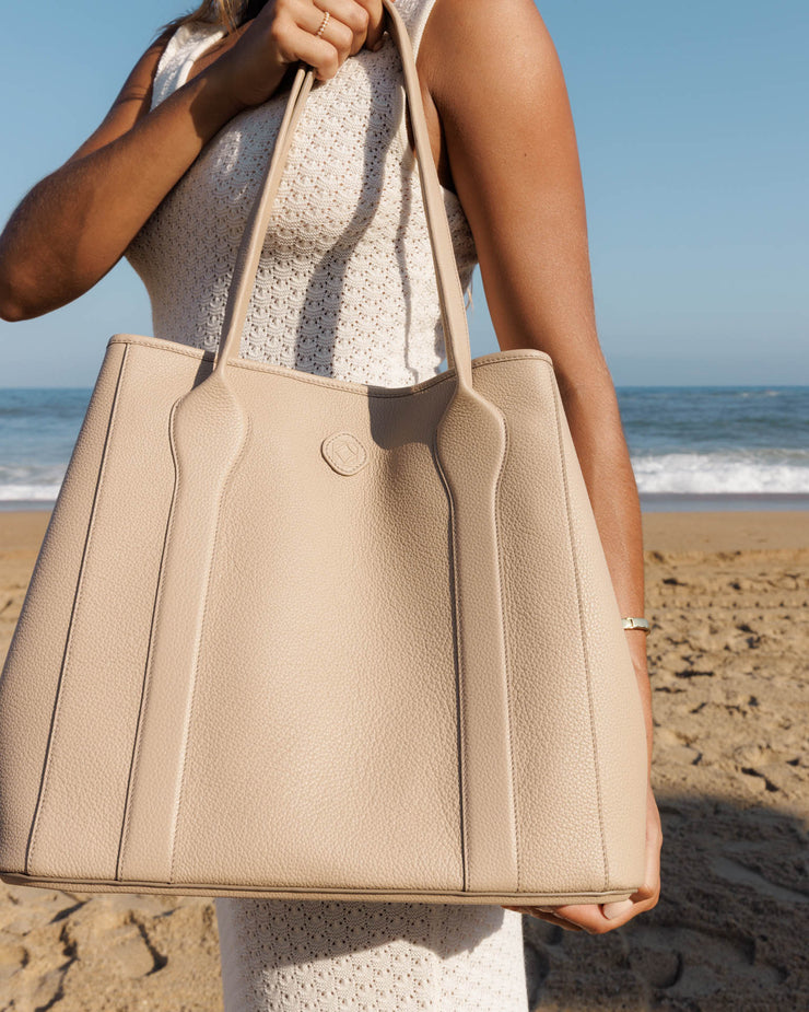 Madame Tote Bag in Leather