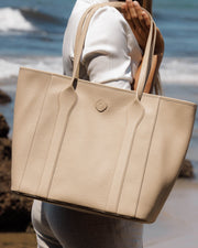 Madame Tote Bag in Leather