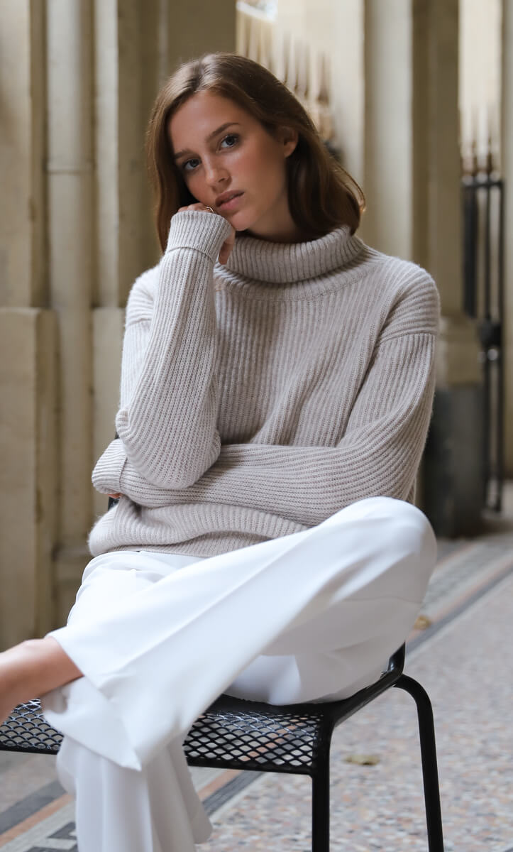 Tessa Cashmere Turtleneck Sweater