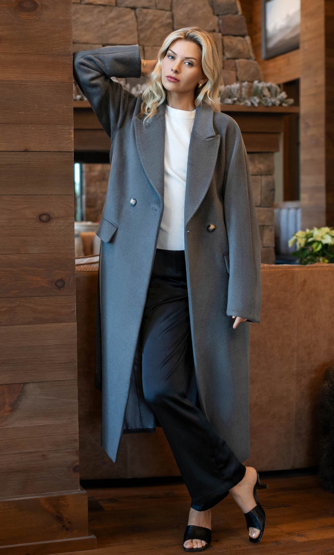 Raphaella Double-Breasted Cashmere Overcoat | Ravella