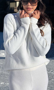 Tessa Cashmere Turtleneck Sweater
