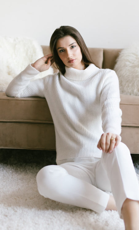 Tessa Cashmere Turtleneck Sweater