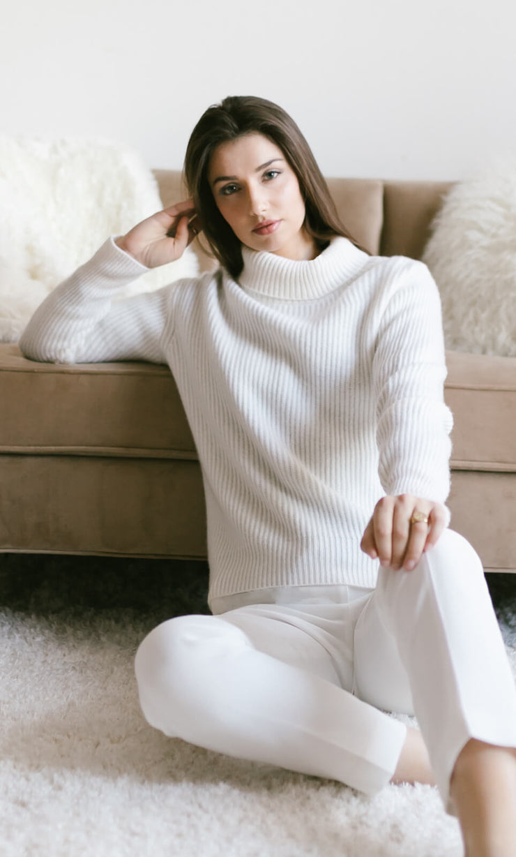 Tessa Cashmere Turtleneck Sweater - 100% Luxury Cashmere