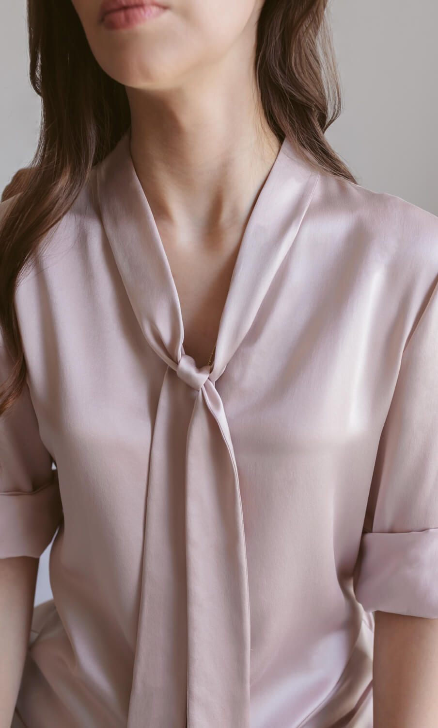 Ravella_Vinci_Silk_Bow_Neck_Ti